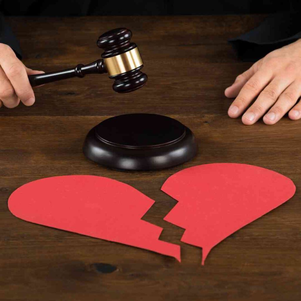 כמה עולה עורך דין גירושין